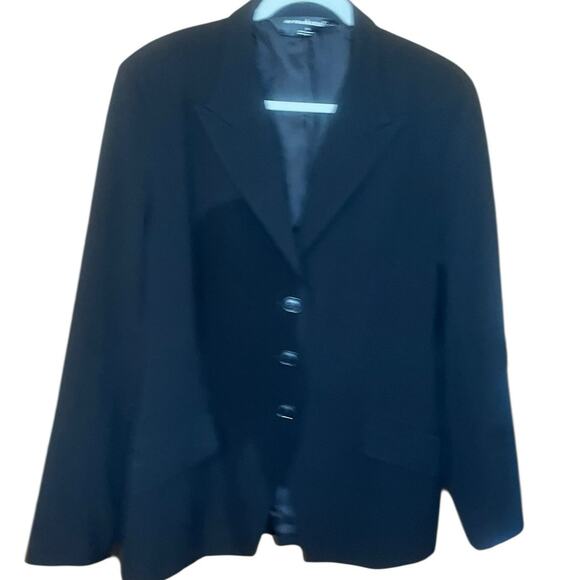 Norma Kamali Three Button Single Breasted Black Blazer Size 14 - Picture 1 of 4
